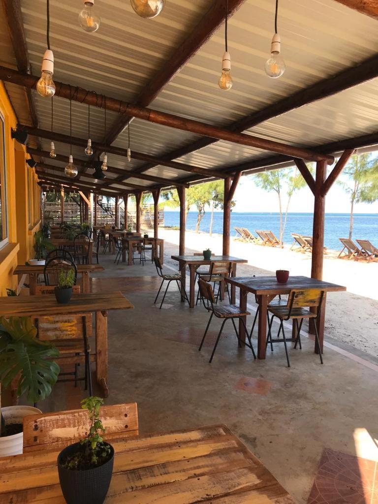 Bon Vivant Front De Mer - Ile Rodrigues Port Mathurin Exteriör bild